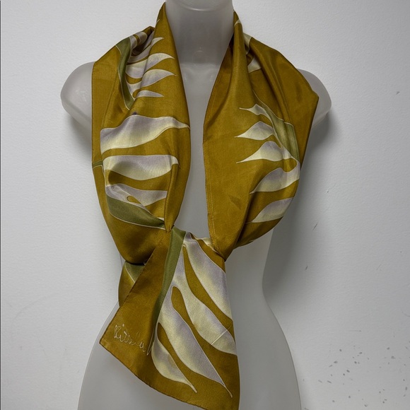 Artistic Silk Oblong Scarf with Abstract Tropical Design - Picture 3 of 10